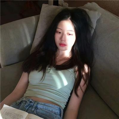 她来自未来